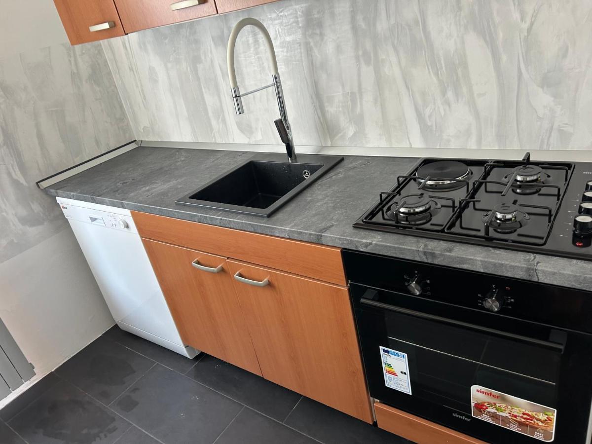 Apartment Gal Novo Mesto Luaran gambar