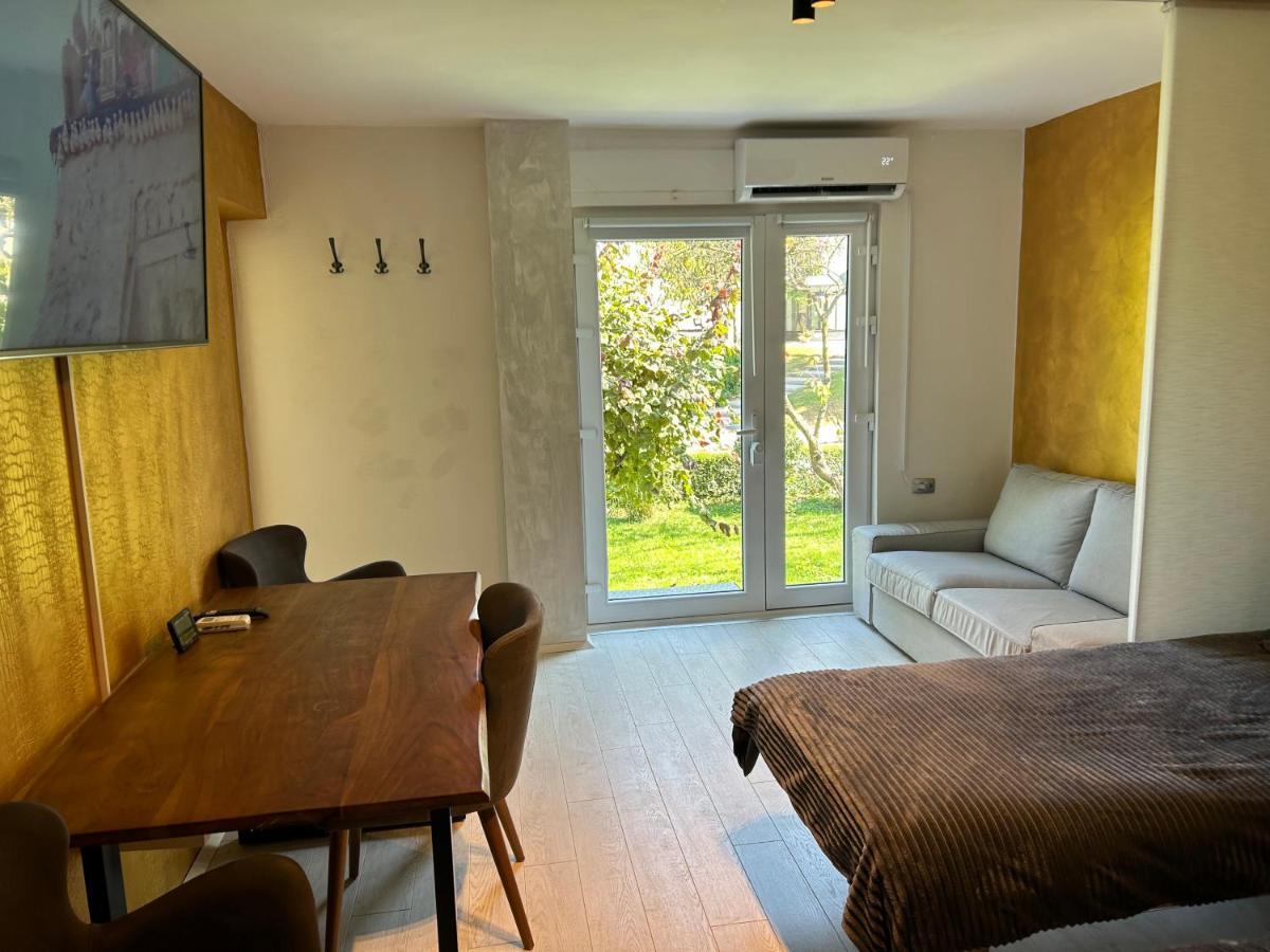 Apartment Gal Novo Mesto Luaran gambar