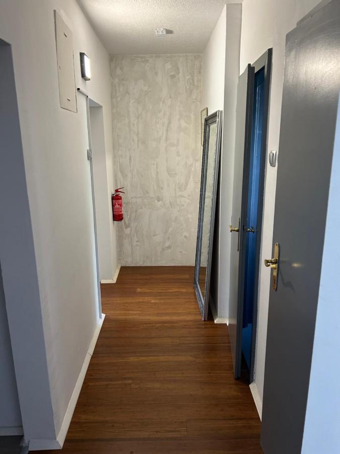 Apartment Gal Novo Mesto Luaran gambar