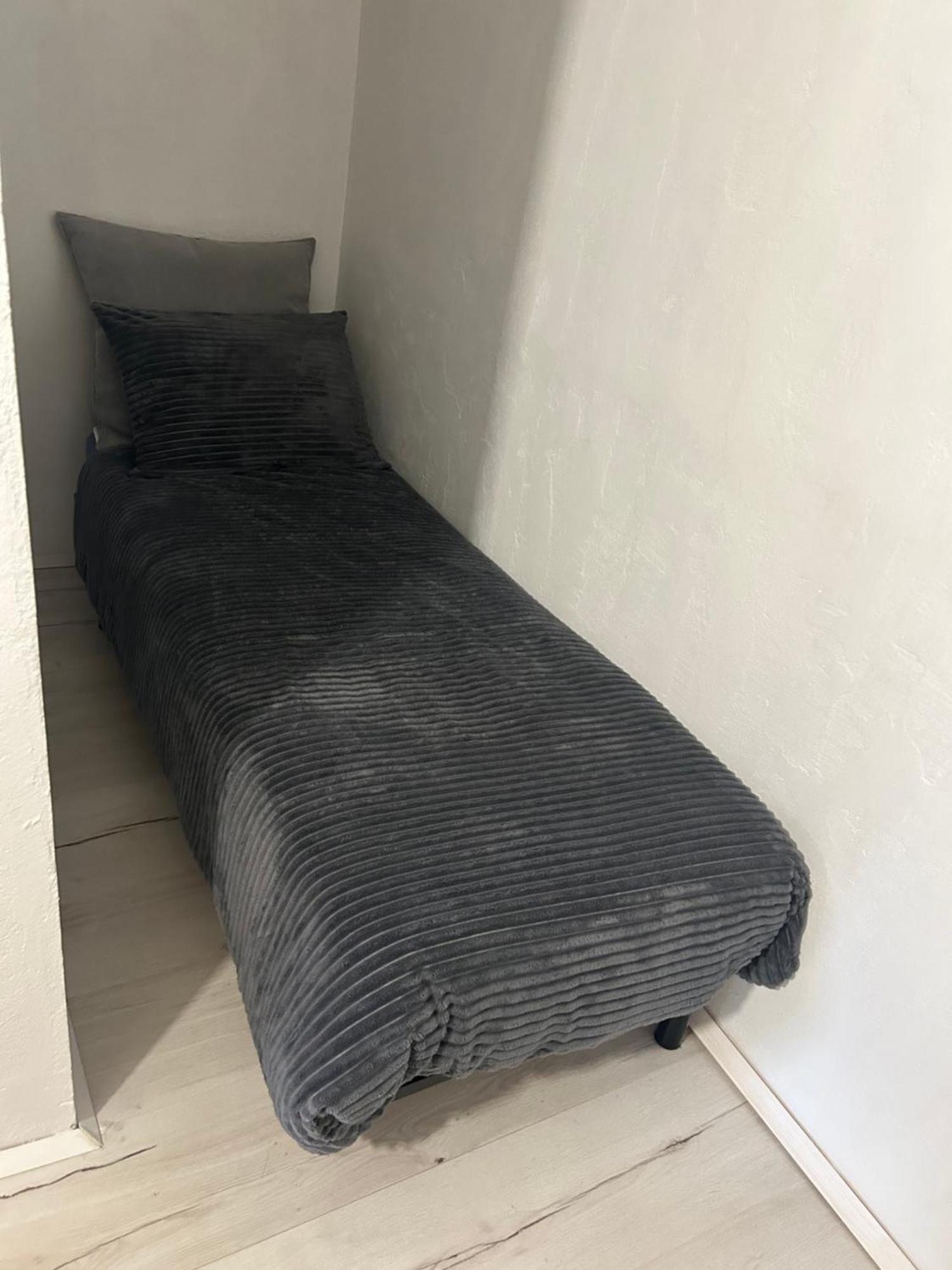 Apartment Gal Novo Mesto Luaran gambar
